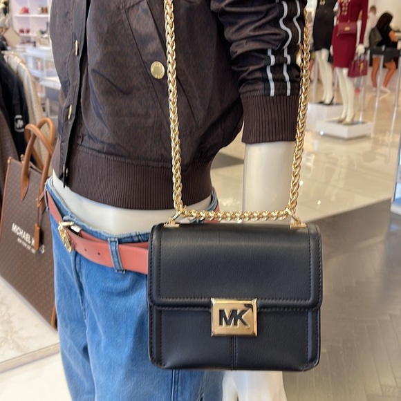 MICHAEL KORS SONIA SMALL SHOULDER XBODY BLACK COLOR - Picture 15 of 16